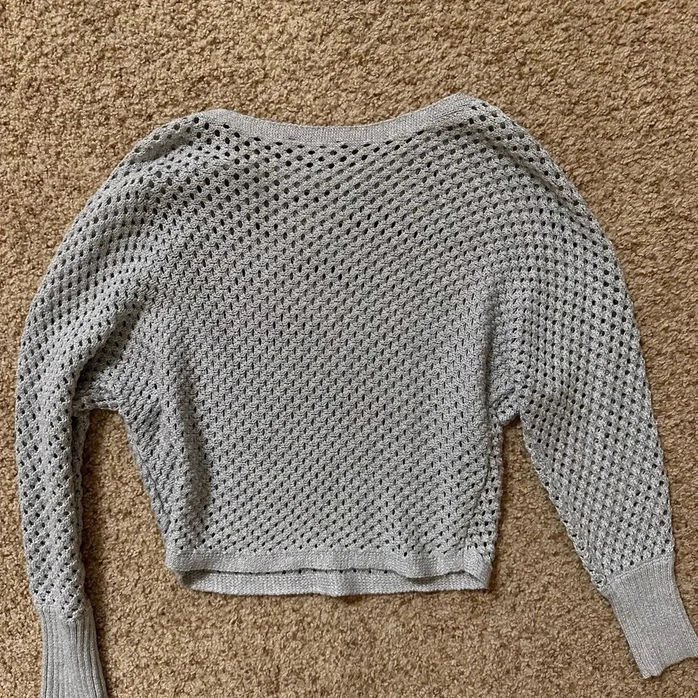 Express Sweater - Picture 2 of 3